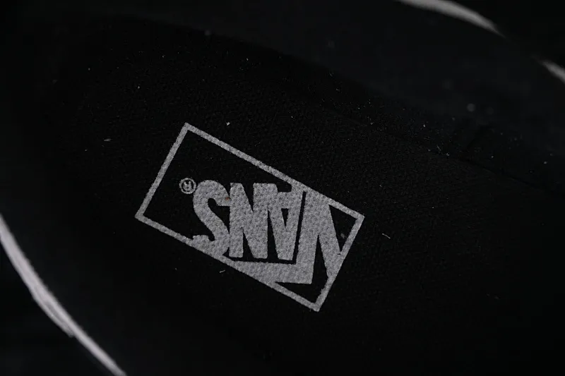 All categories Vans Vans series Vans Low Vans low-top Vans Sku-Skool Vans official low-top casual sneakers VN009QCBDAK